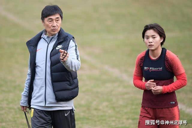 广东队调整教练席：杜锋转为顾问，朱芳雨接掌一线
